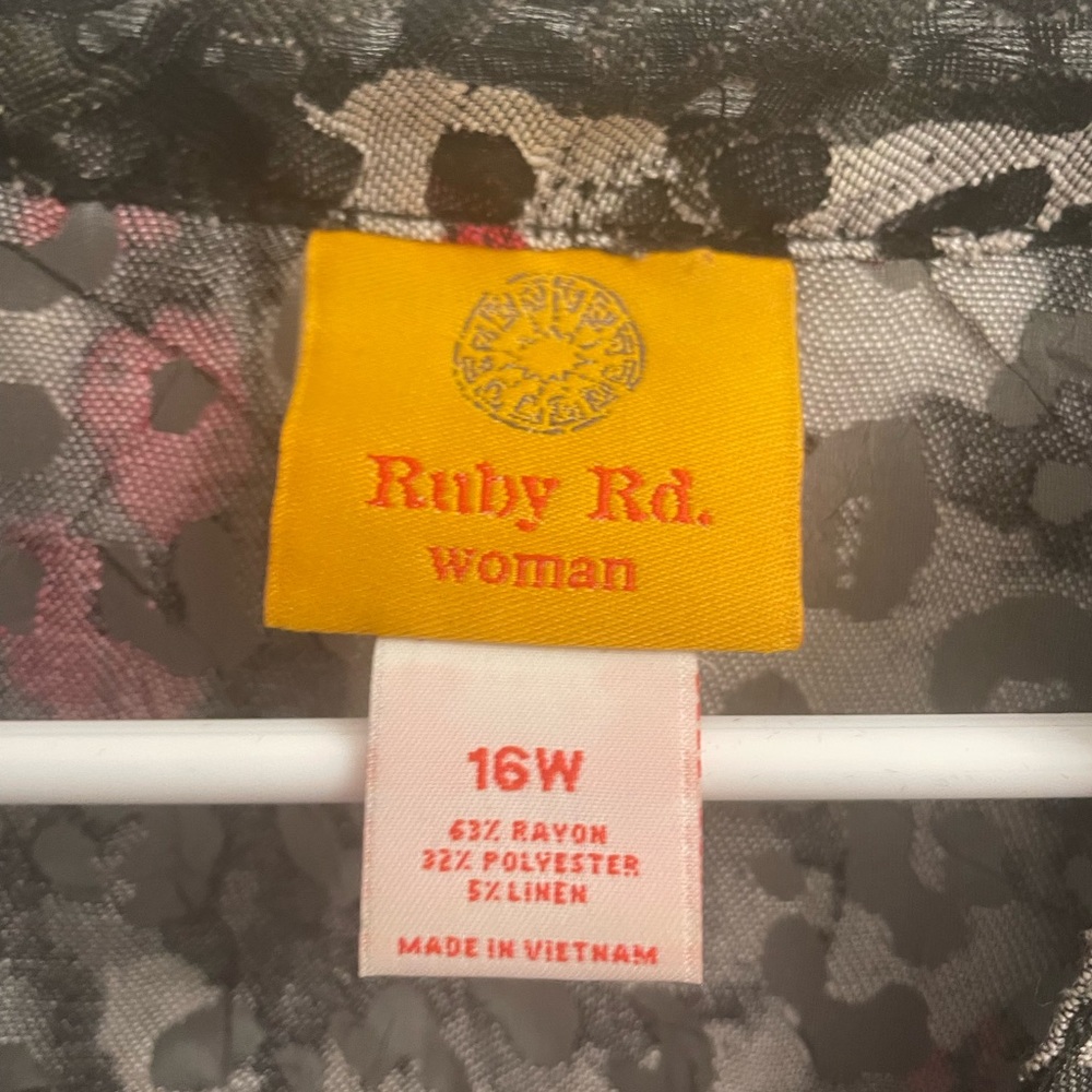 Ruby Rd. Black and Red Button Down Shirt - Picture 2 of 5